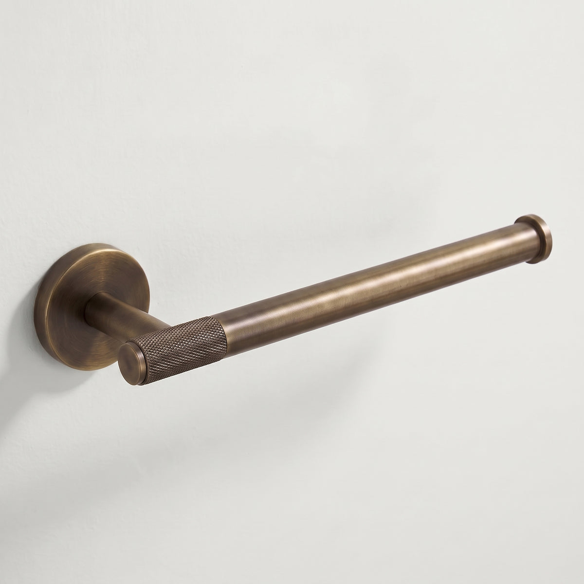 Reed Brass Towel Ring