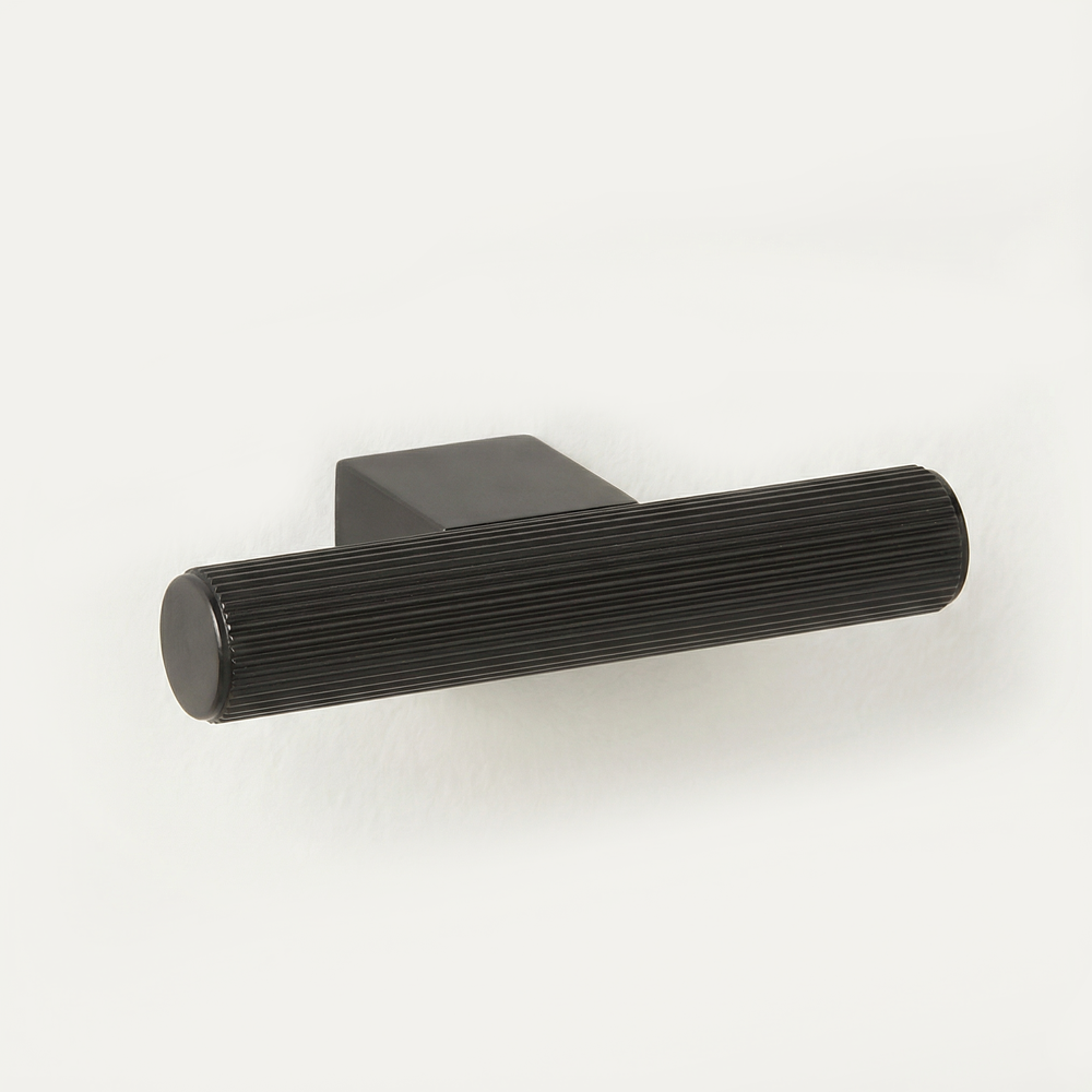 Cora Cabinet T-Bar
