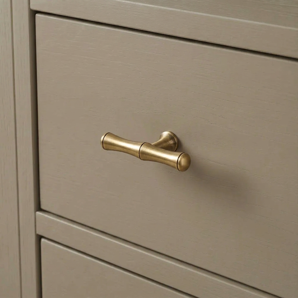 Cane Cabinet T-Bar