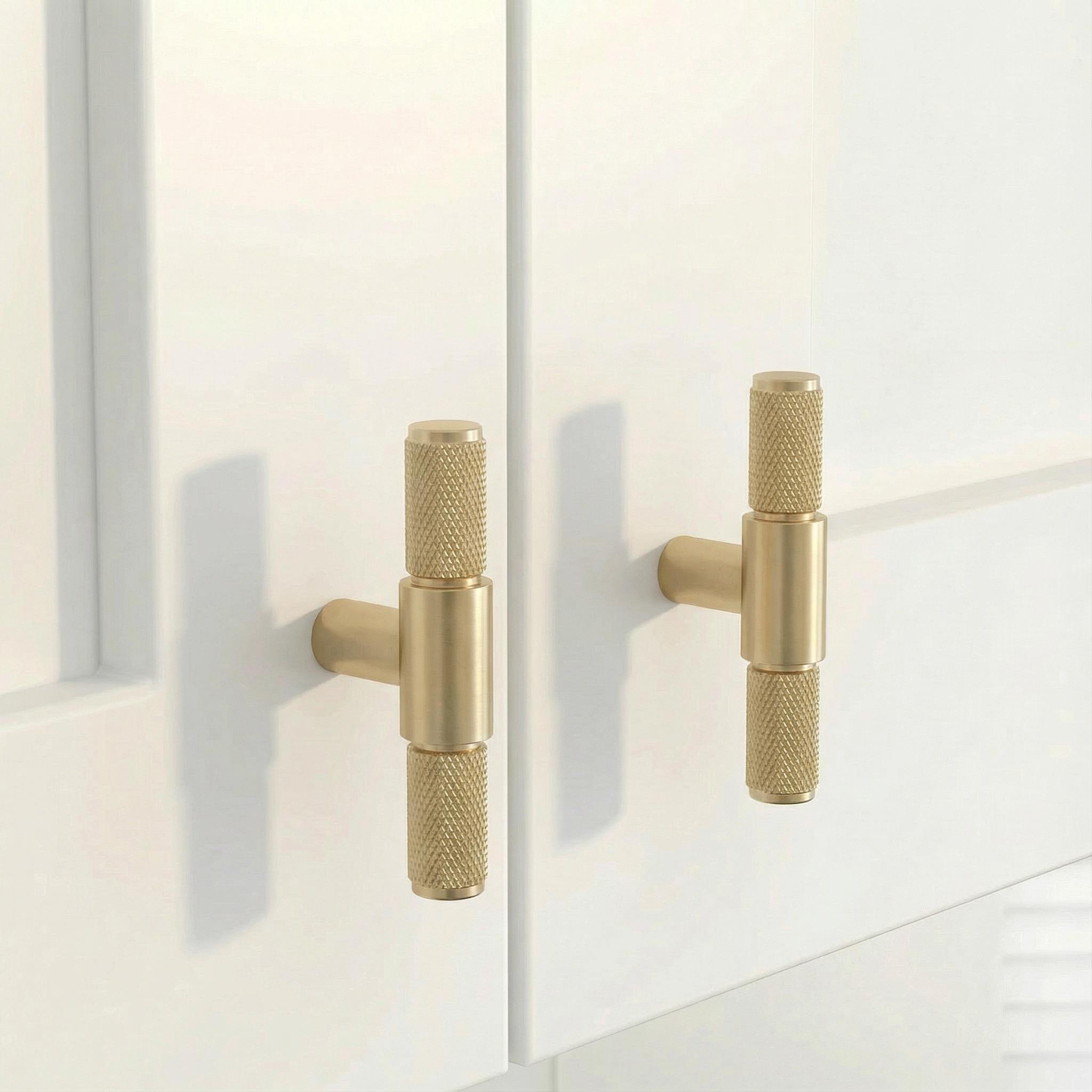 Livo Cabinet T-Bar
