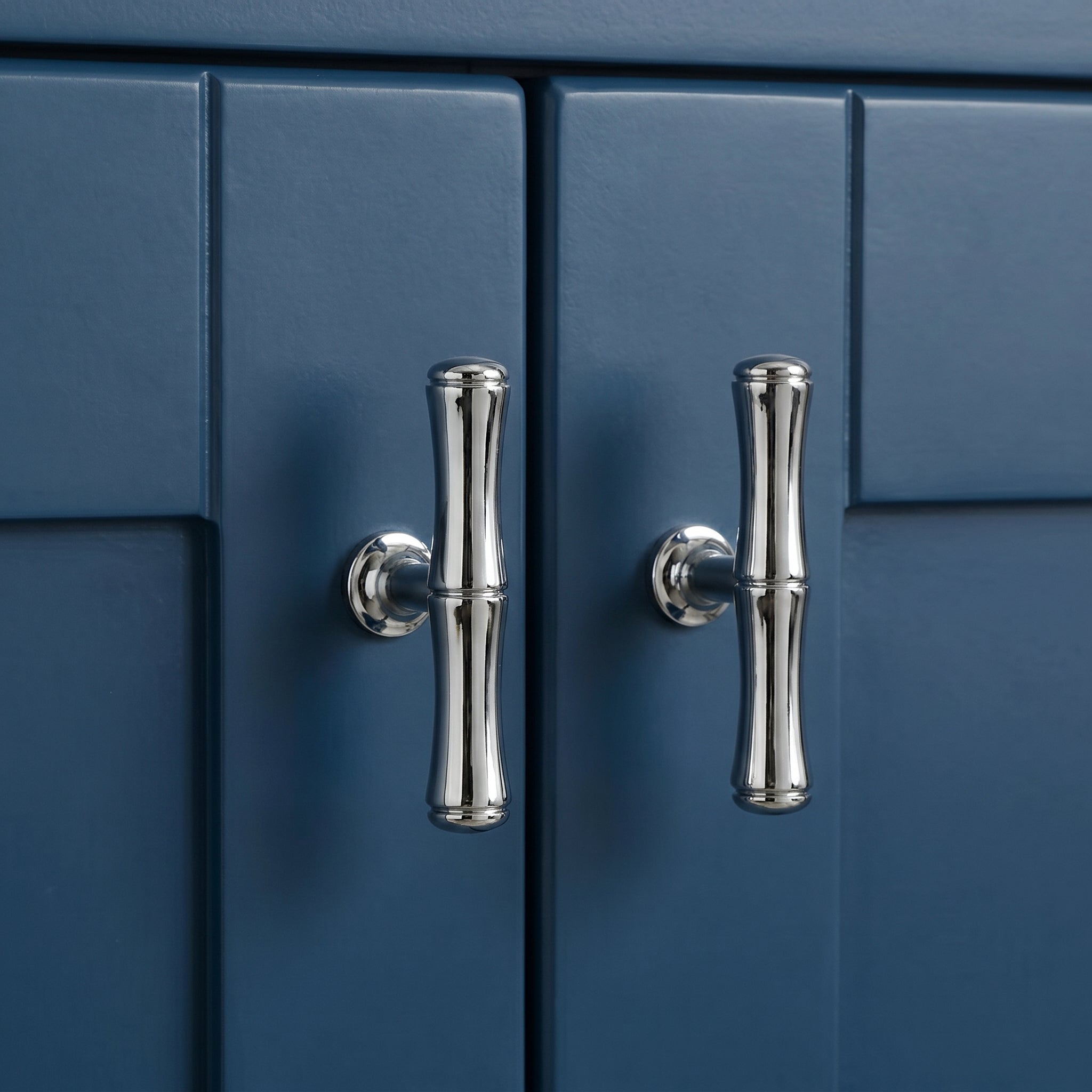 Cane Cabinet T-Bar