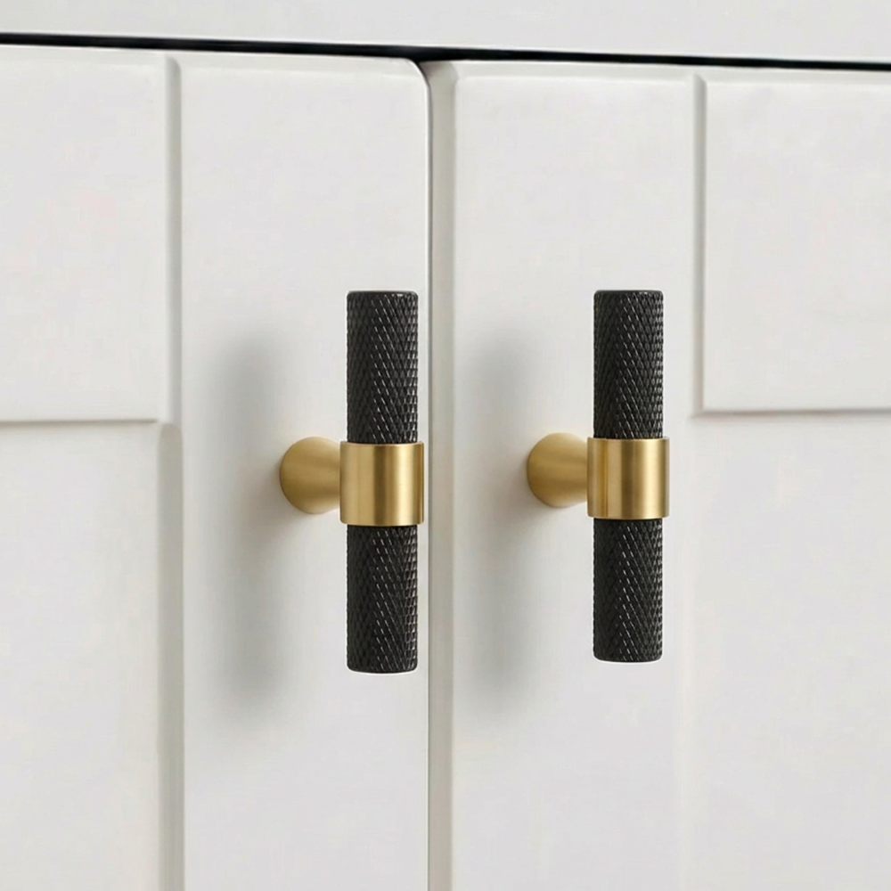 Elva Cabinet T-Bar