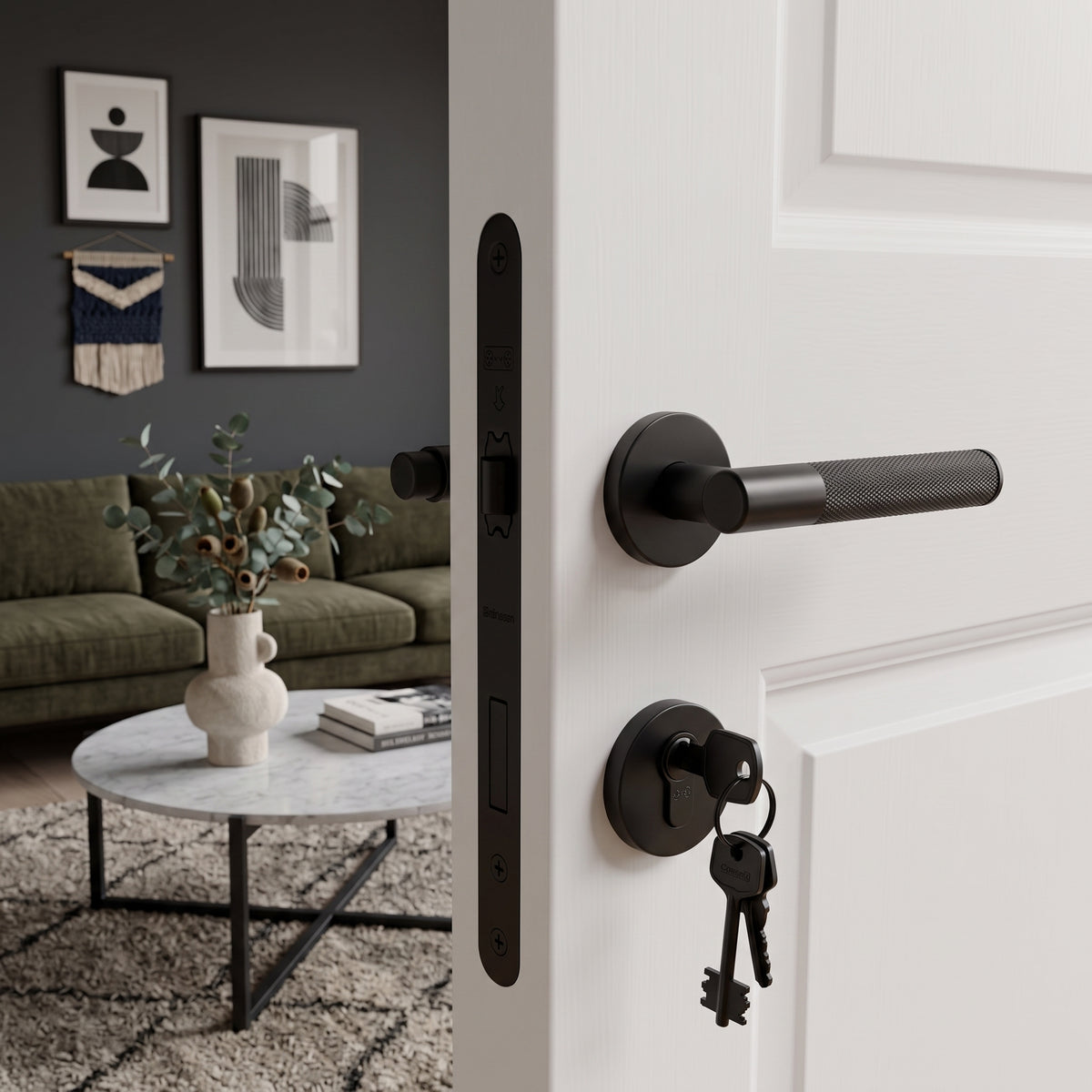 Finn Brass Door Handle