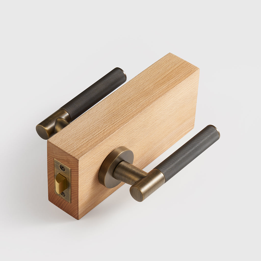 Finn Brass Door Handle