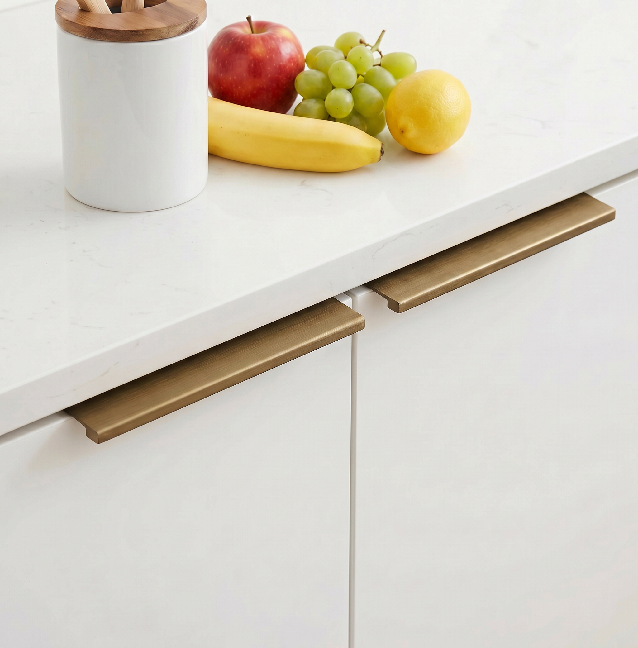 Edge Cabinet Pull