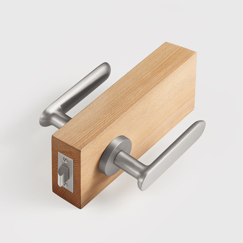 Nash Brass Door Handle