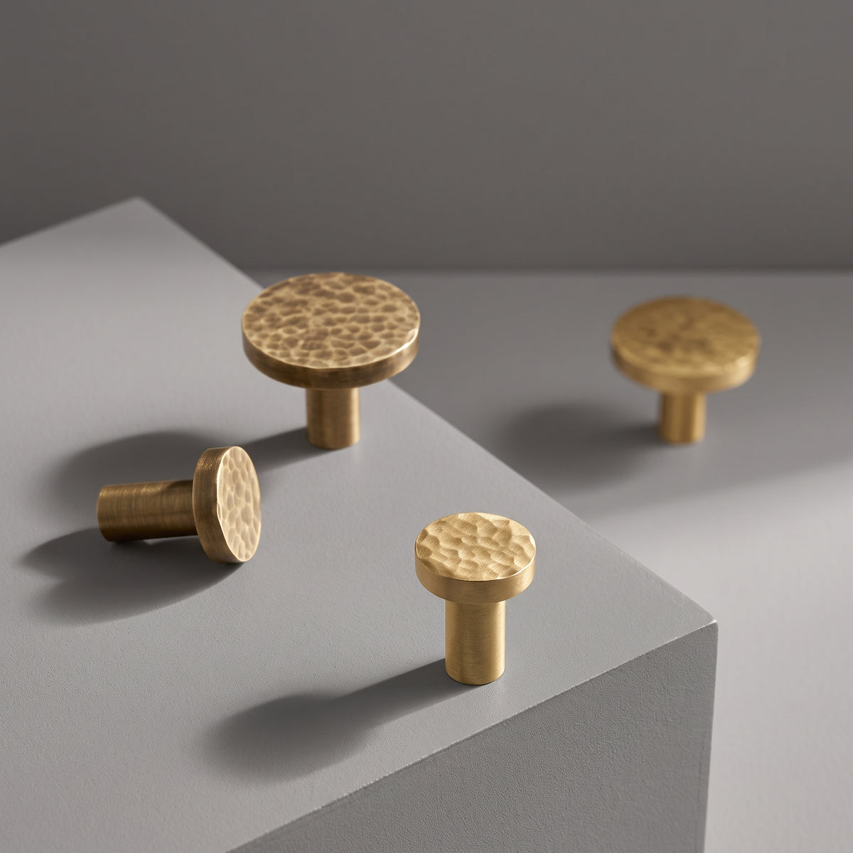 Tava Cabinet Knob