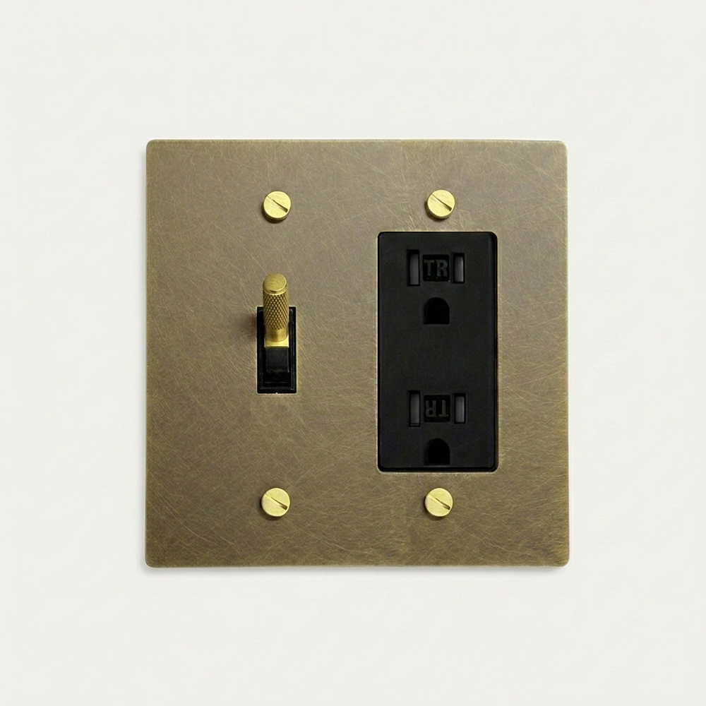 #configuration_toggle-switch+standard-15A-outlet