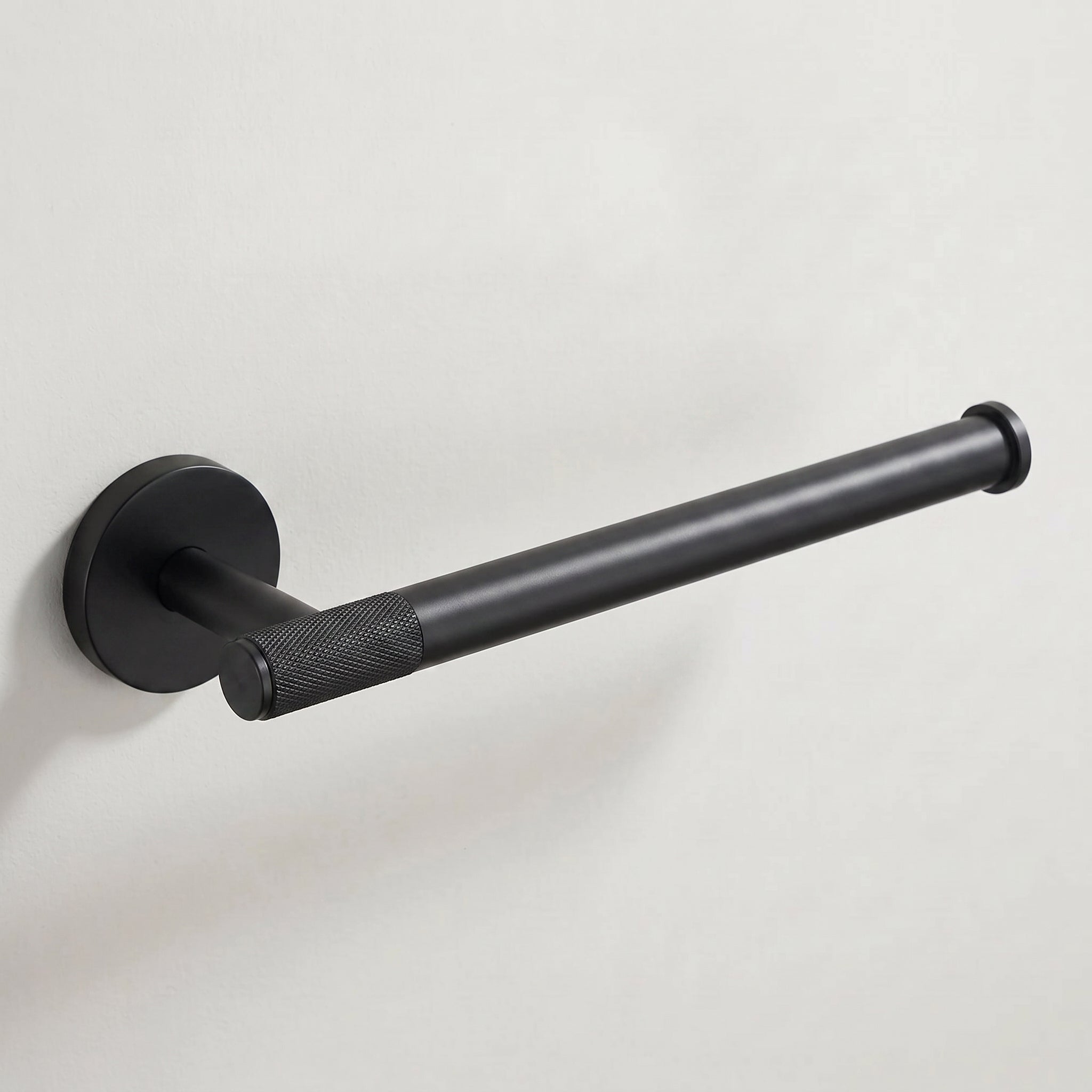 Reed Brass Towel Ring