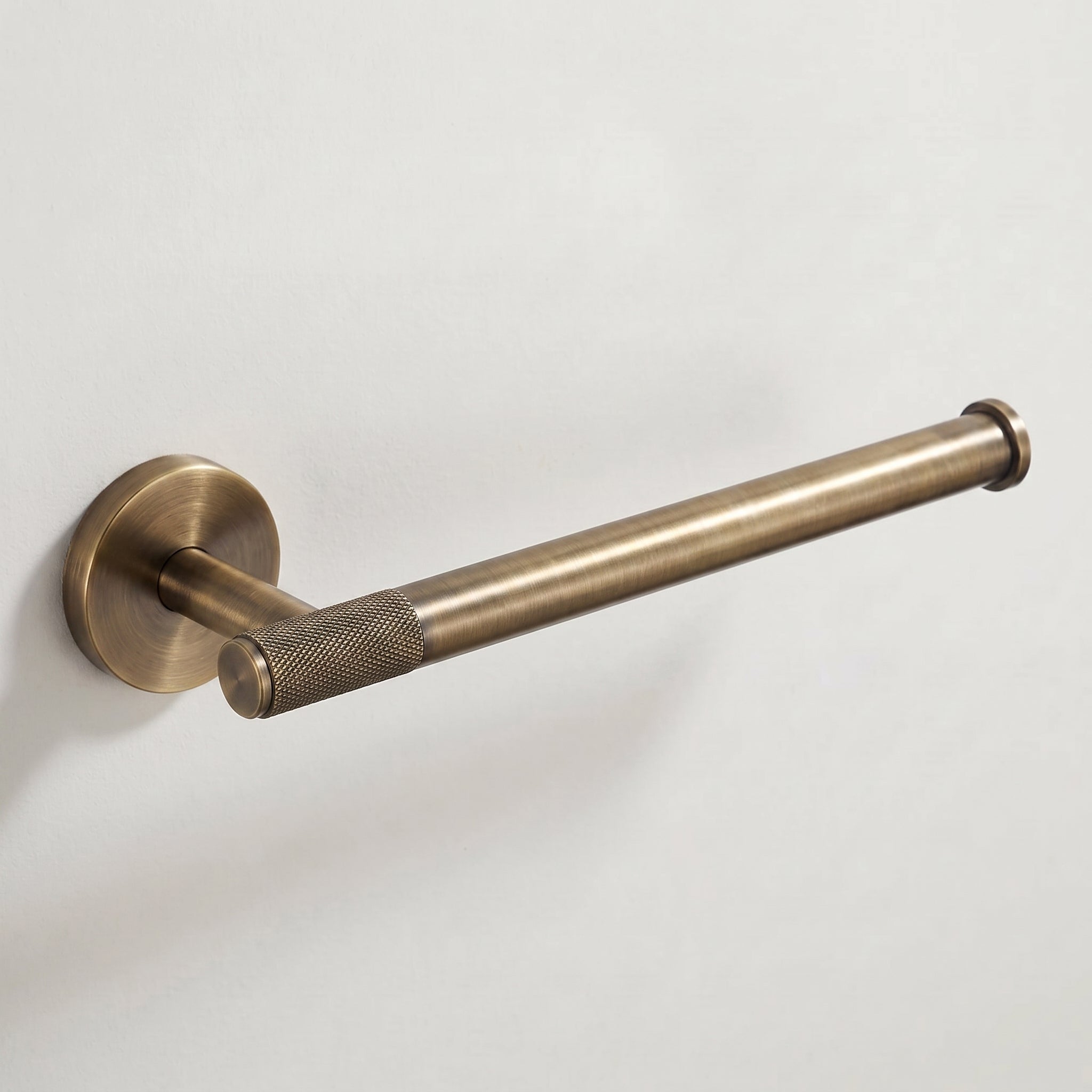 Reed Brass Towel Ring