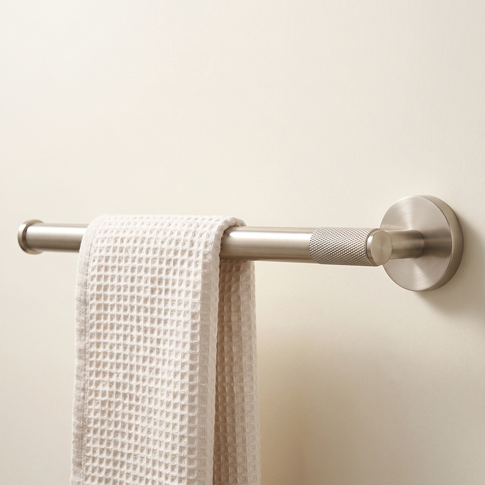 Reed Brass Towel Ring