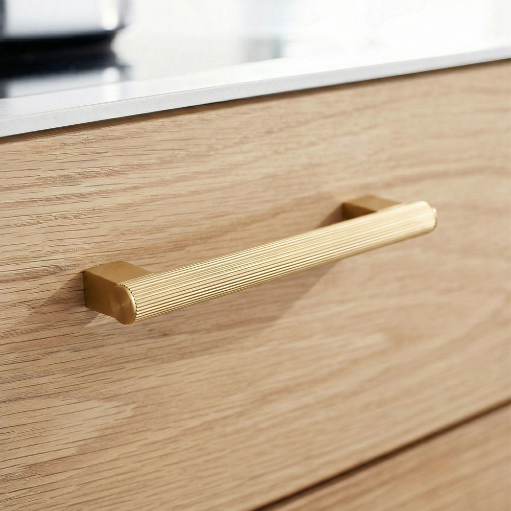 Cora Cabinet Pull
