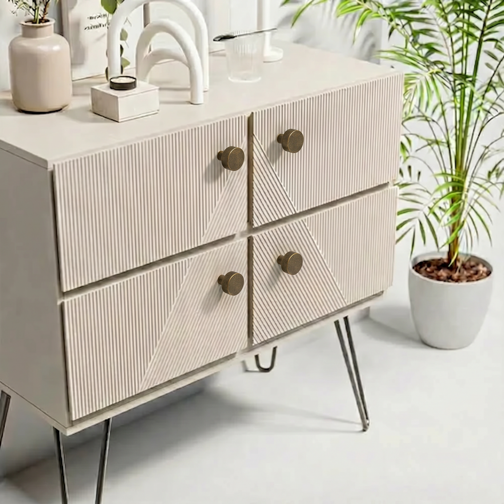 Lorn Cabinet knob