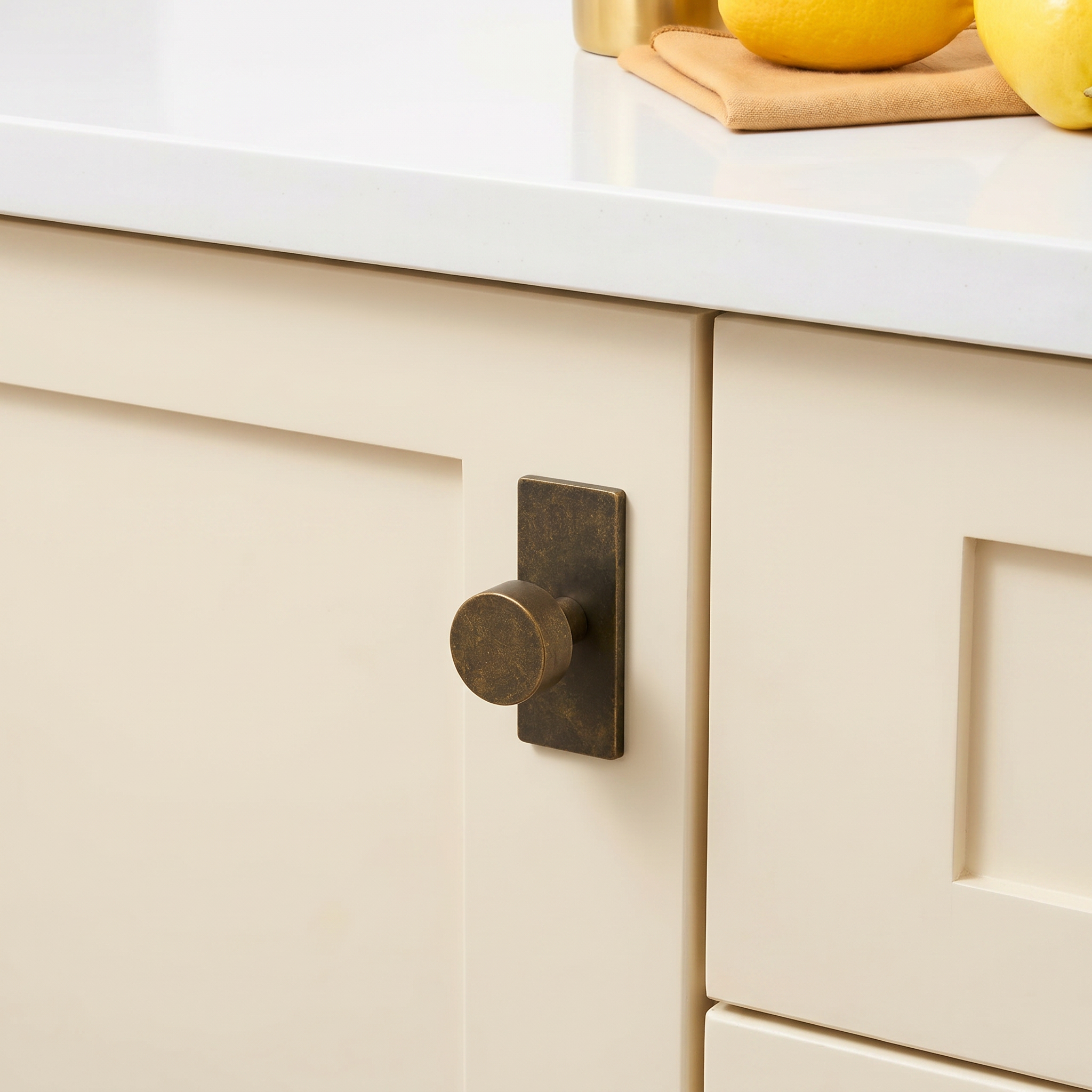Lorn Cabinet knob