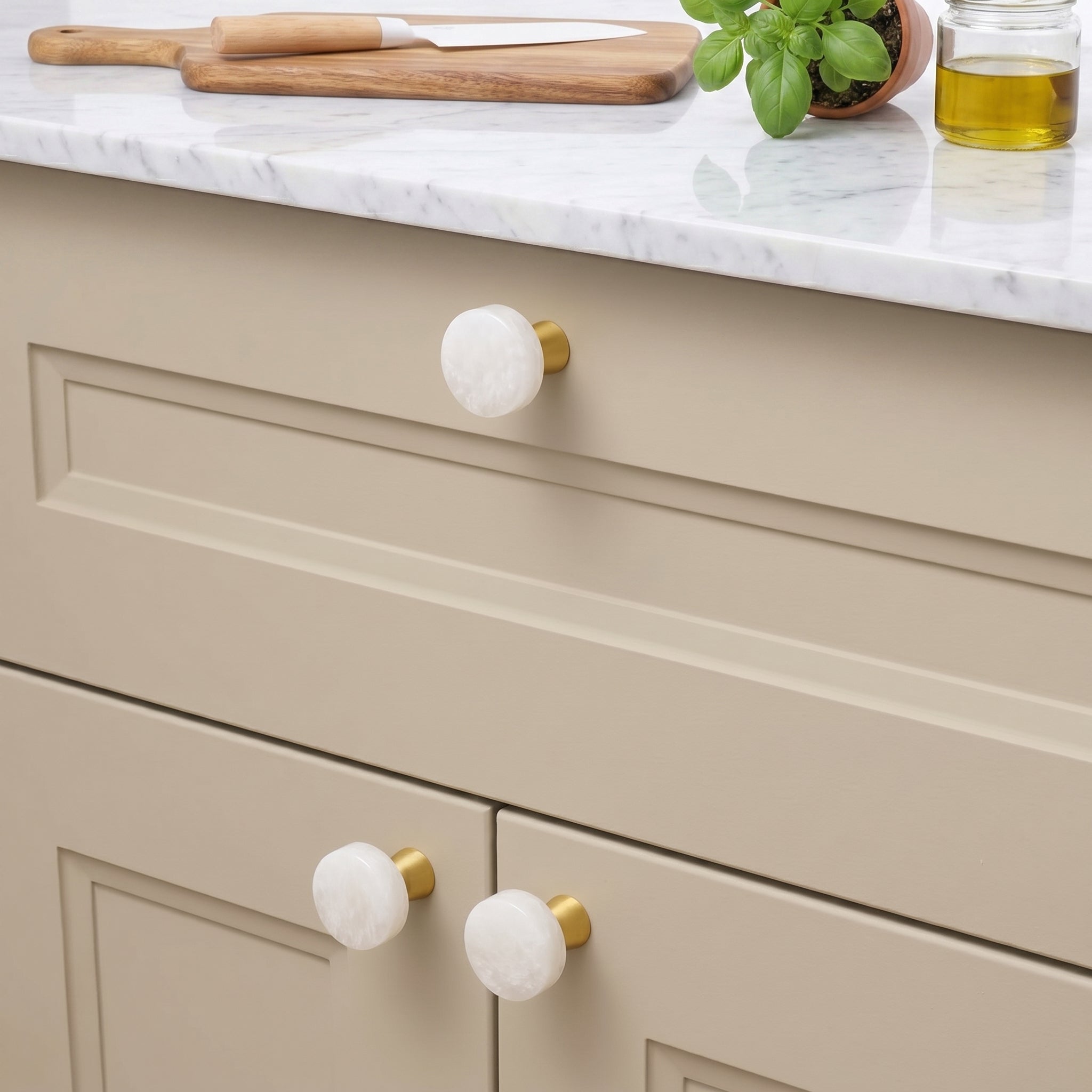 Doty Cabinet Knob