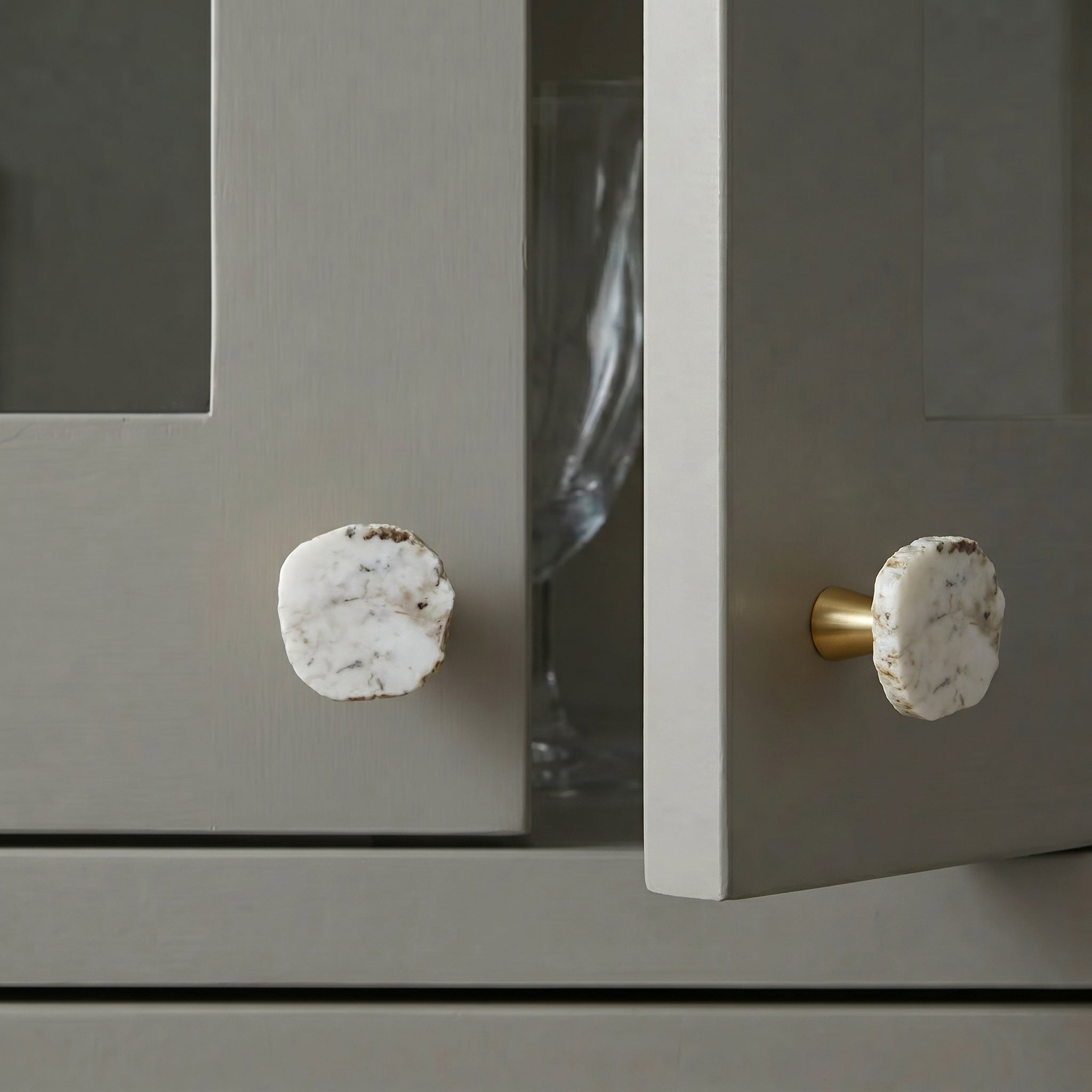 Vena Cabinet Knob