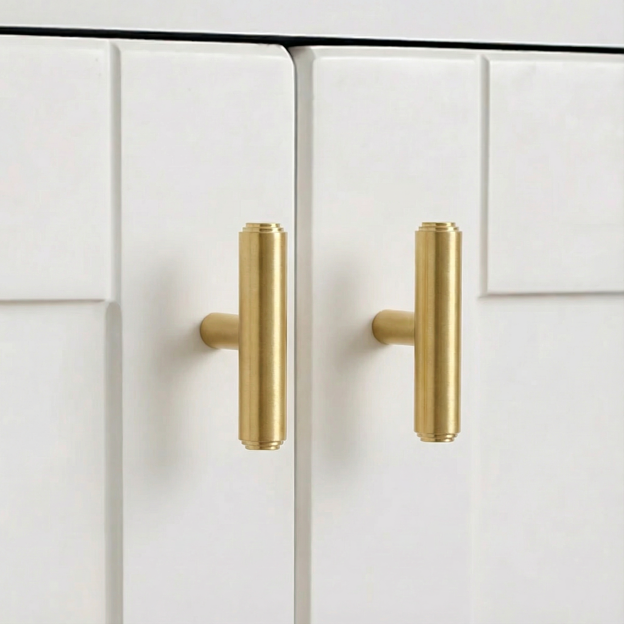 Orin Cabinet T-Bar
