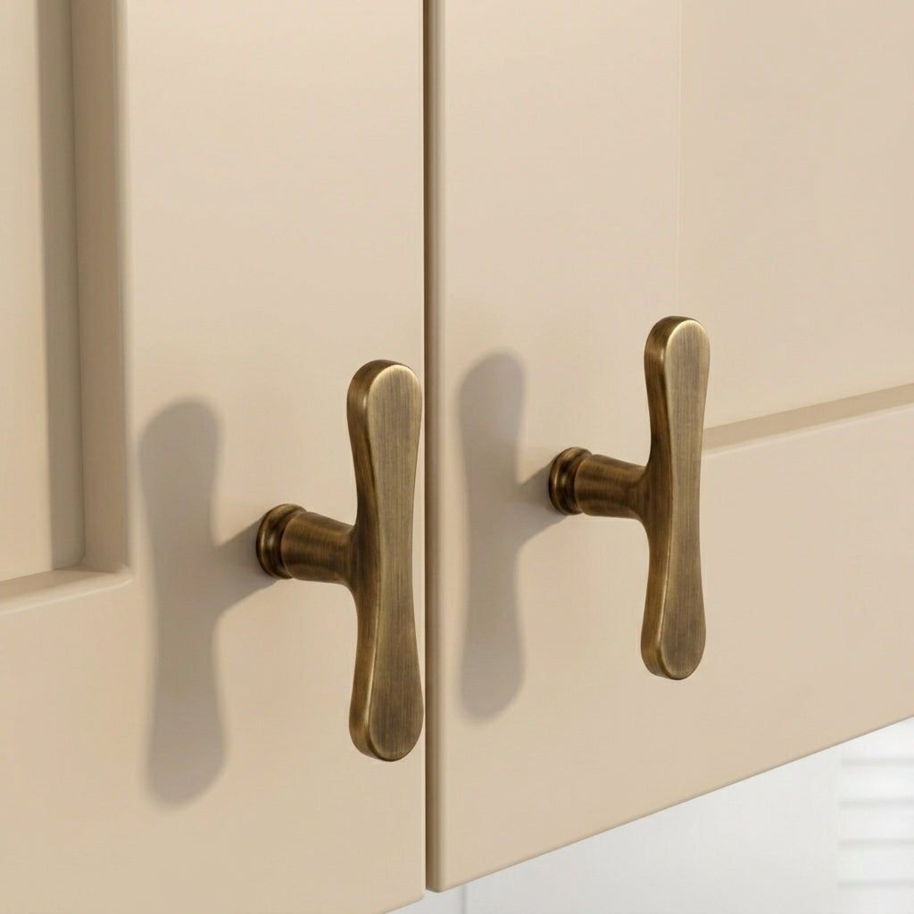 Tine Brass Cabinet Pull