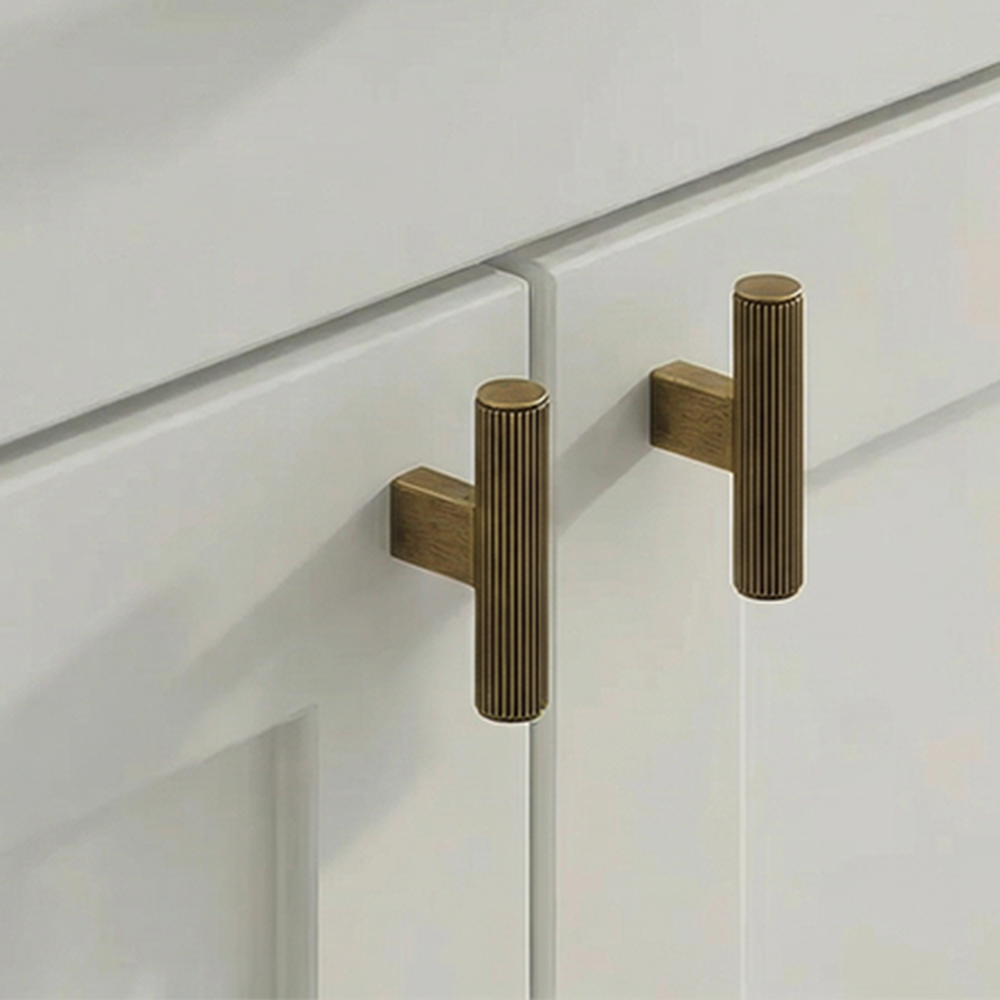 Cora Cabinet T-Bar