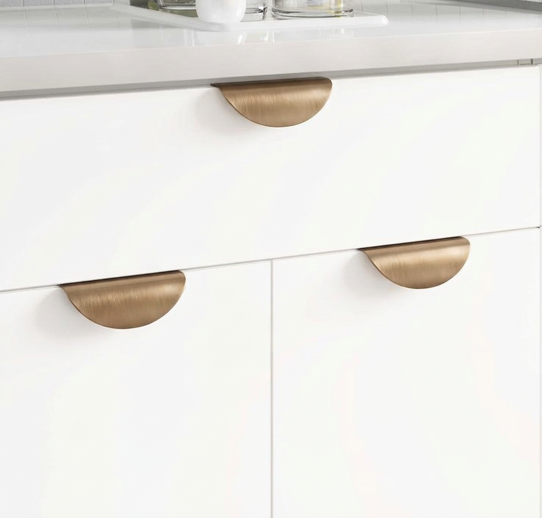 Trim Cabinet Pull