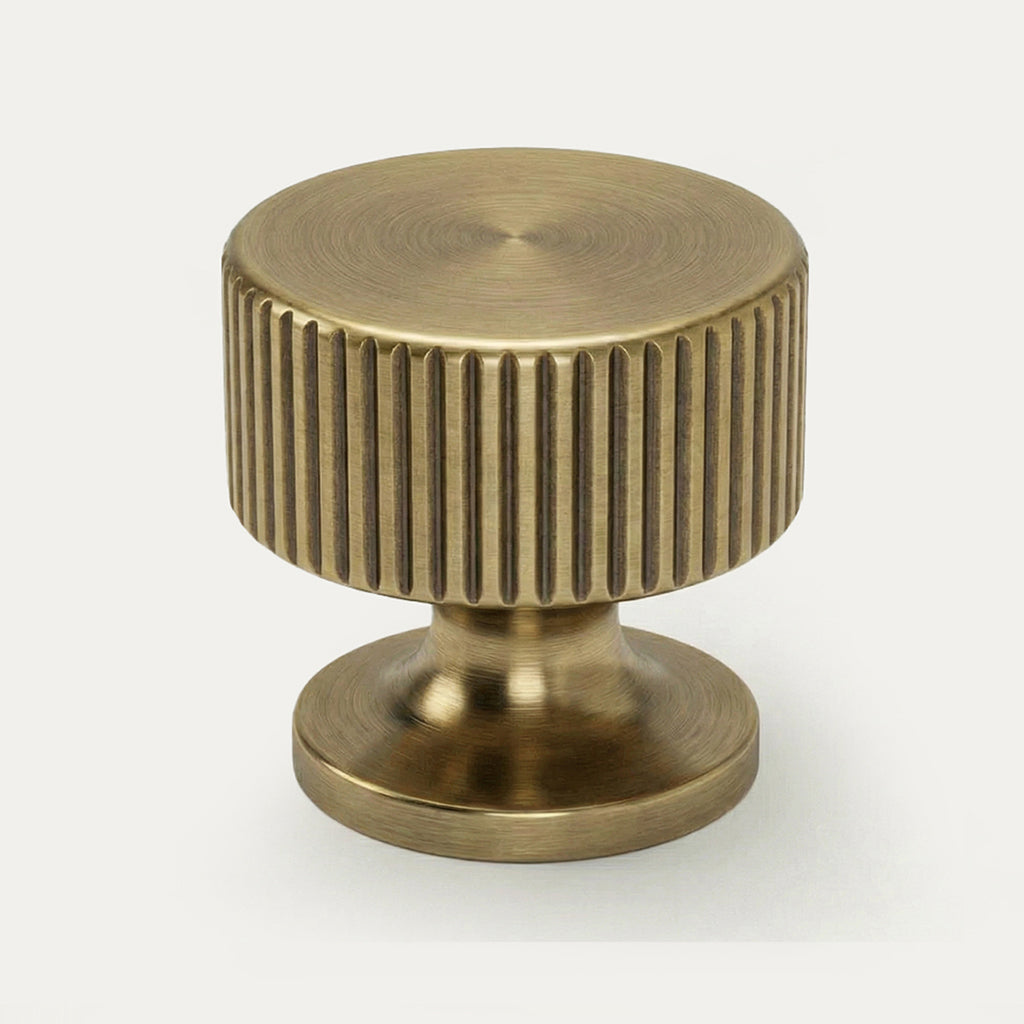 Vell Knob Antique Brass