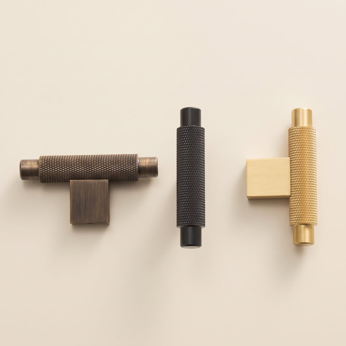 Bron Cabinet T-Bar
