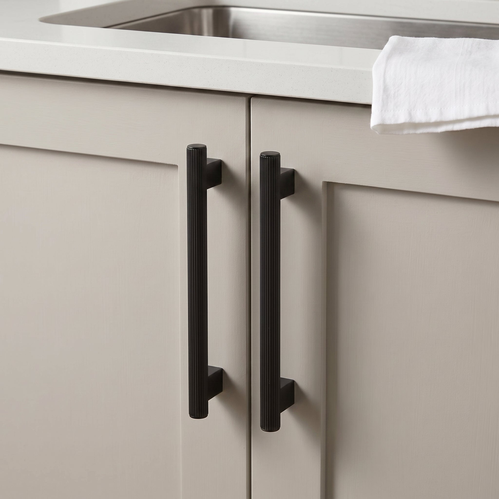 Cora Cabinet Pull