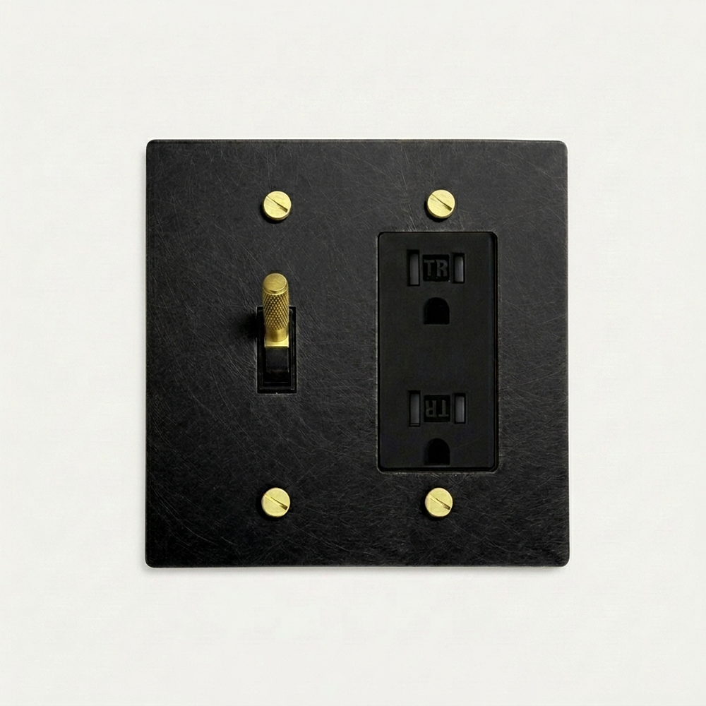 #configuration_toggle-switch+standard-15A-outlet