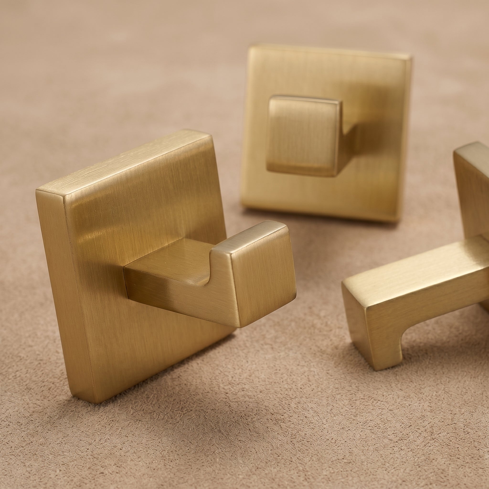 Aven Brass Wall Hook