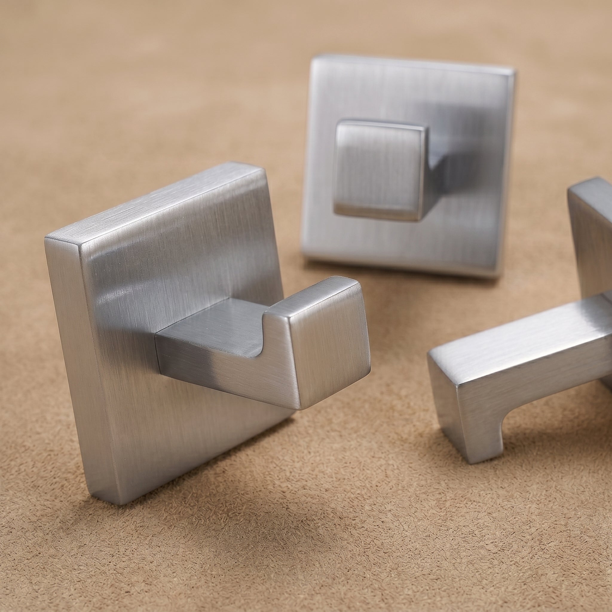 Aven Brass Wall Hook