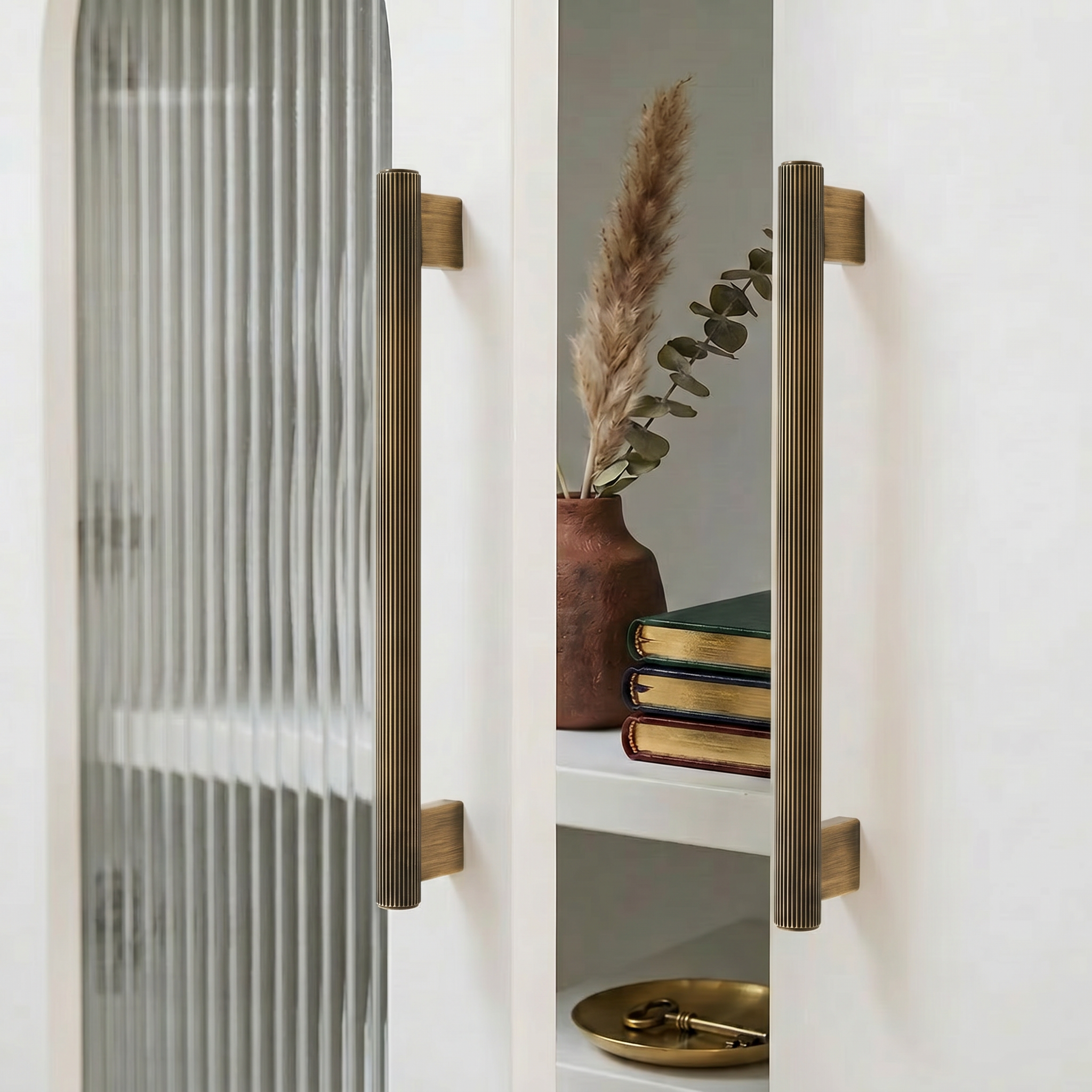Cora Cabinet Pull