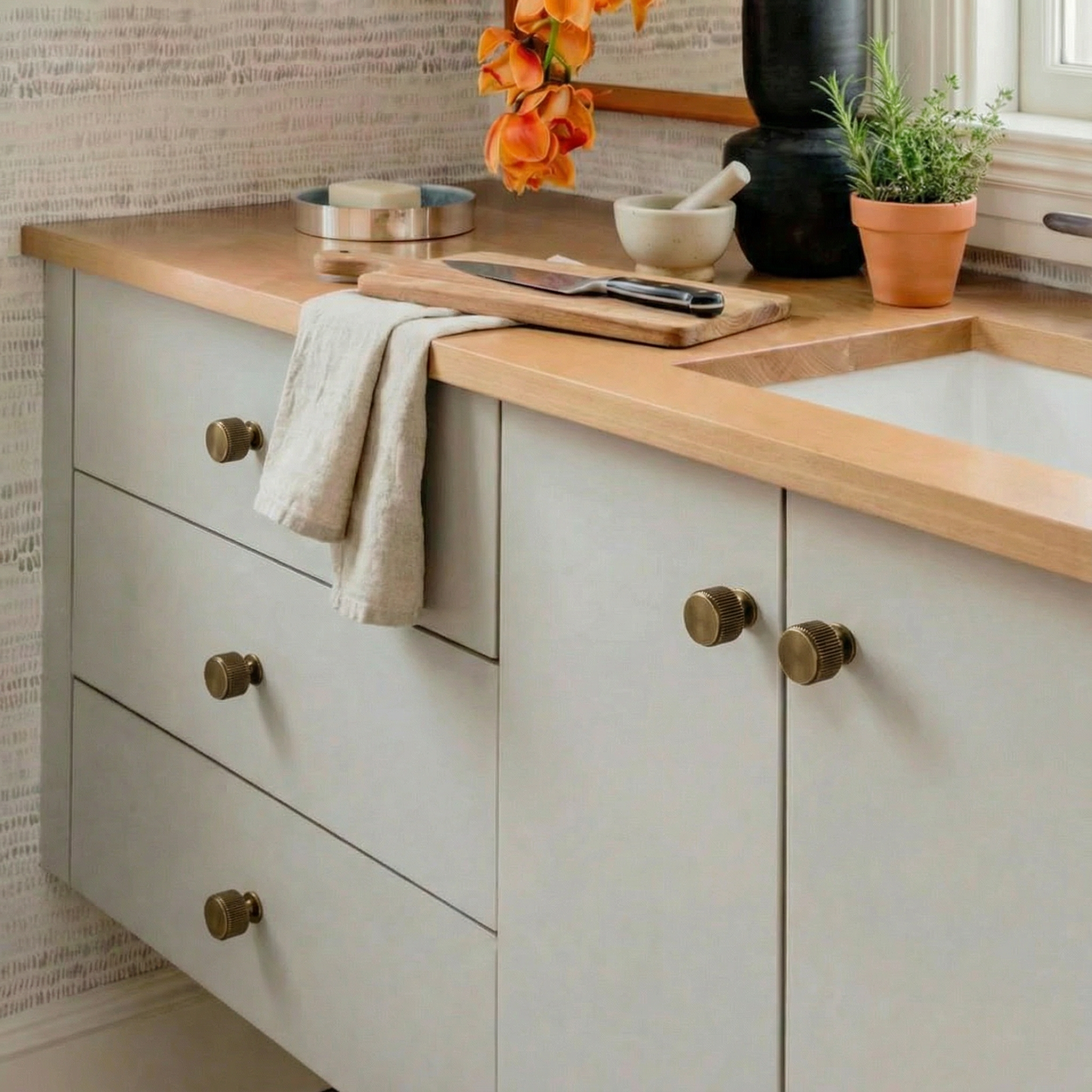 Hart Cabinet  Knob